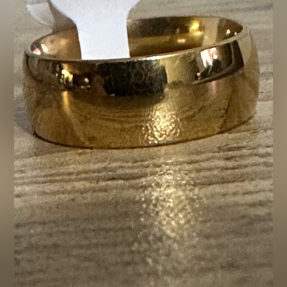 14k yellow gold ^ Titanium 8mm wedding band comfort fit ring tarnish resistant